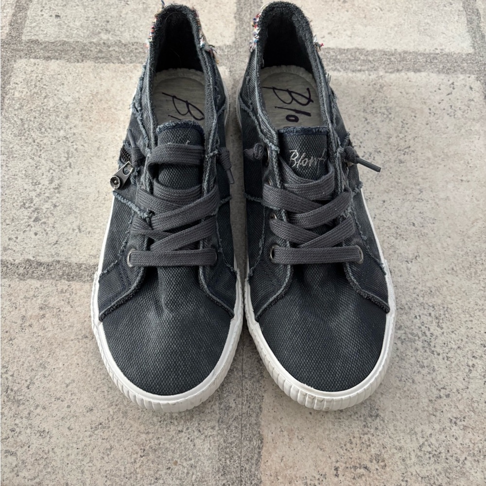 Blowfish Gray Sneakers Casual Comfort